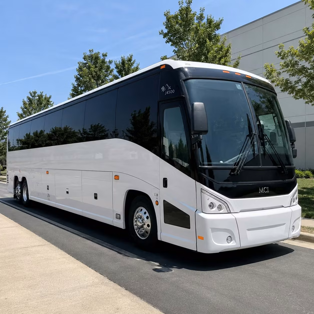 government and military groups in dc have long distance transportation covered